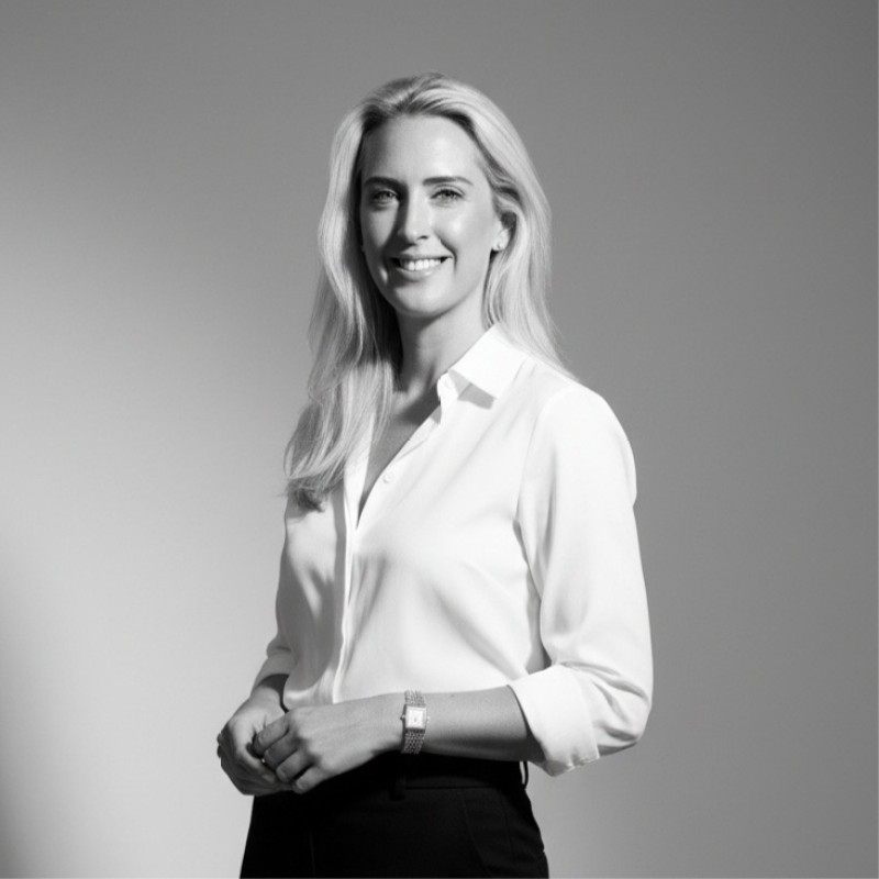 Portrait von Prof. Julia Finkeissen